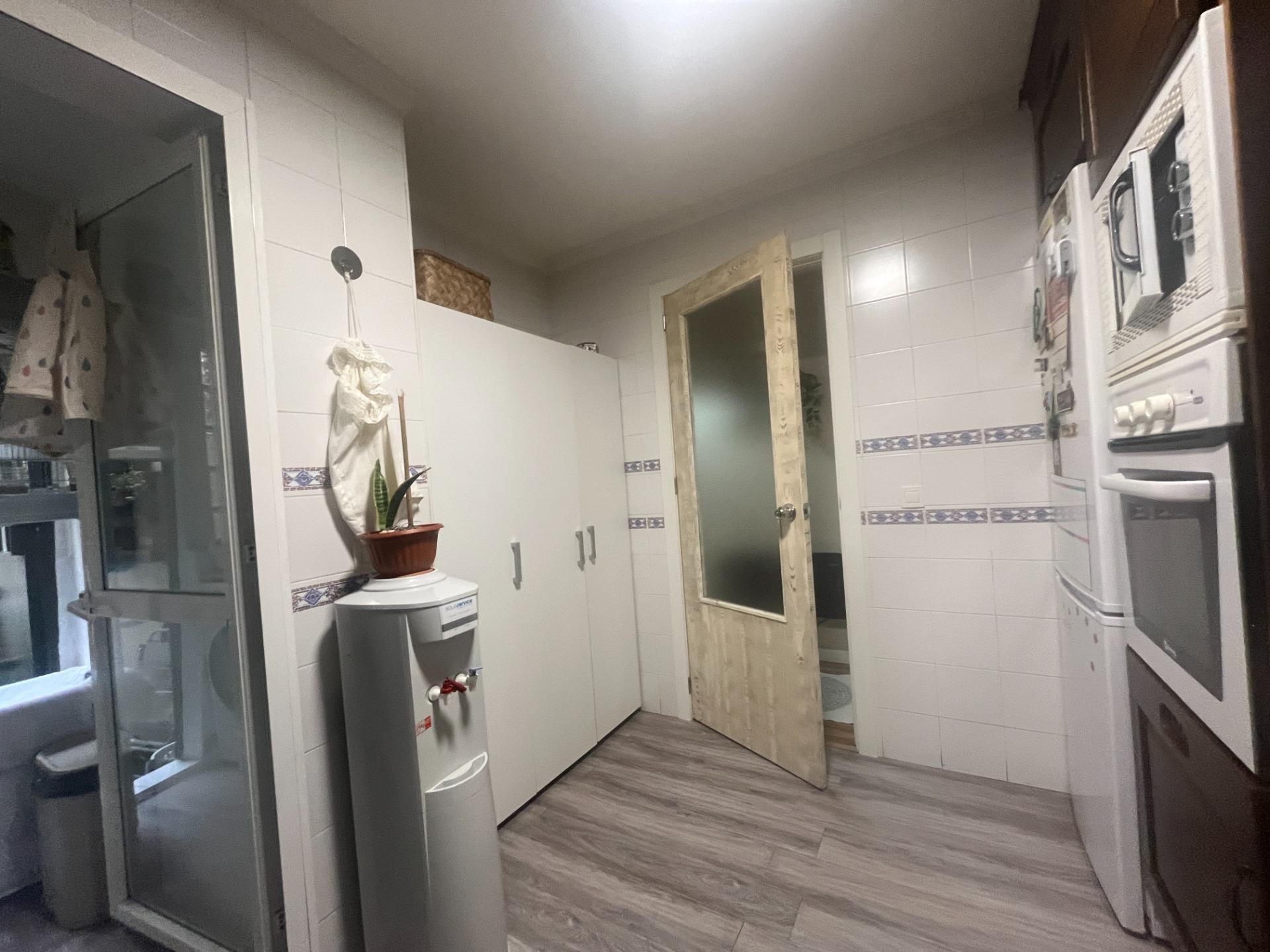 BAJO TOTALMENTE REFORMADO EN PUERTA DEL SUR