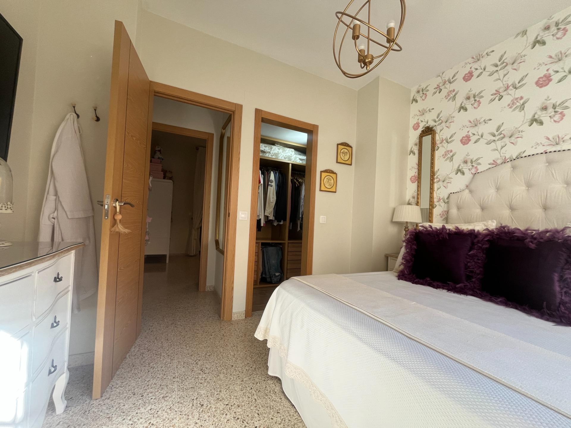 ESPECTACULAR PISO PARA ENTRAR A VIVIR EN ZONA NORTE EN JEREZ DE LA FRONTERA