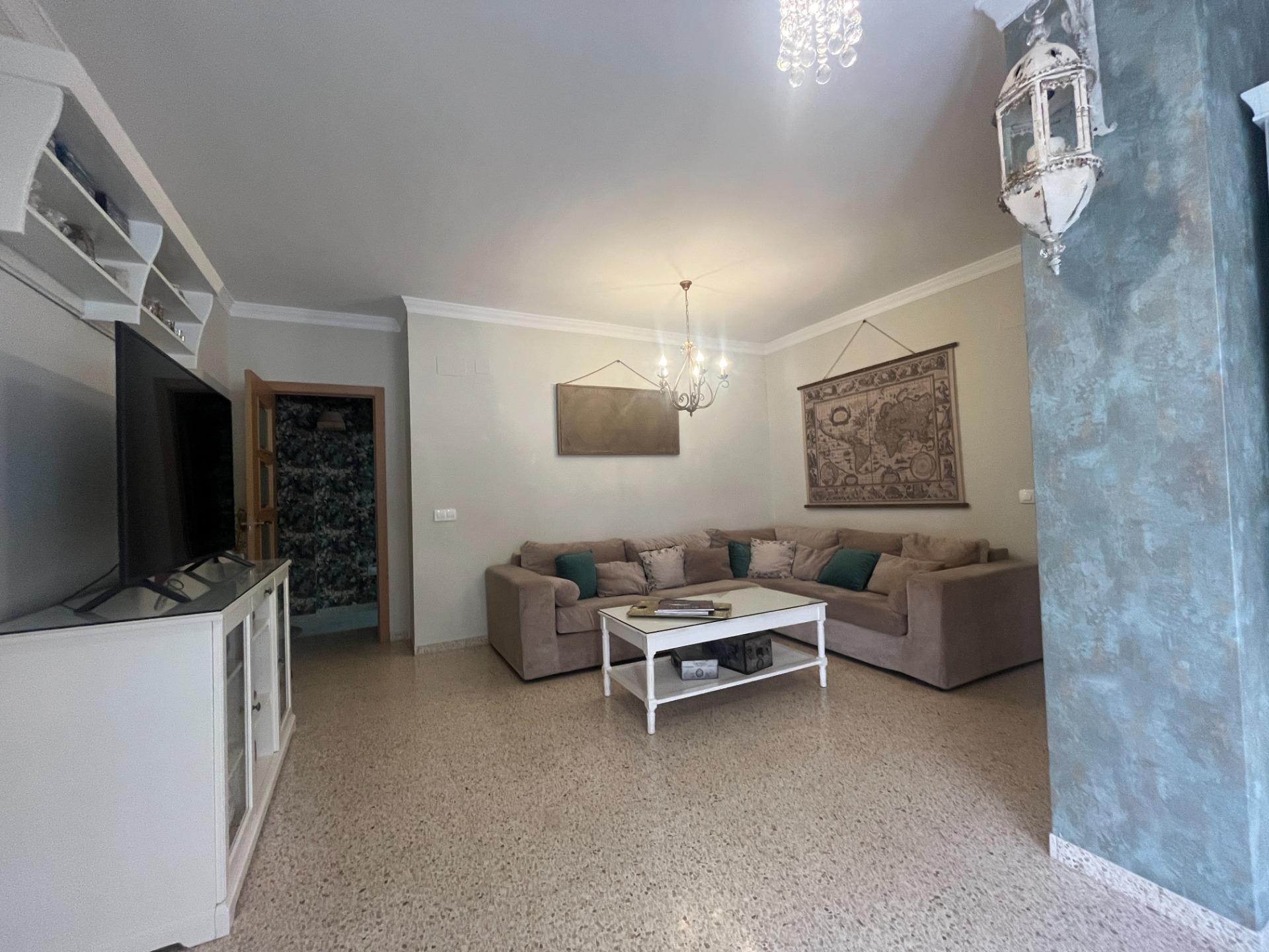 ESPECTACULAR PISO PARA ENTRAR A VIVIR EN ZONA NORTE EN JEREZ DE LA FRONTERA