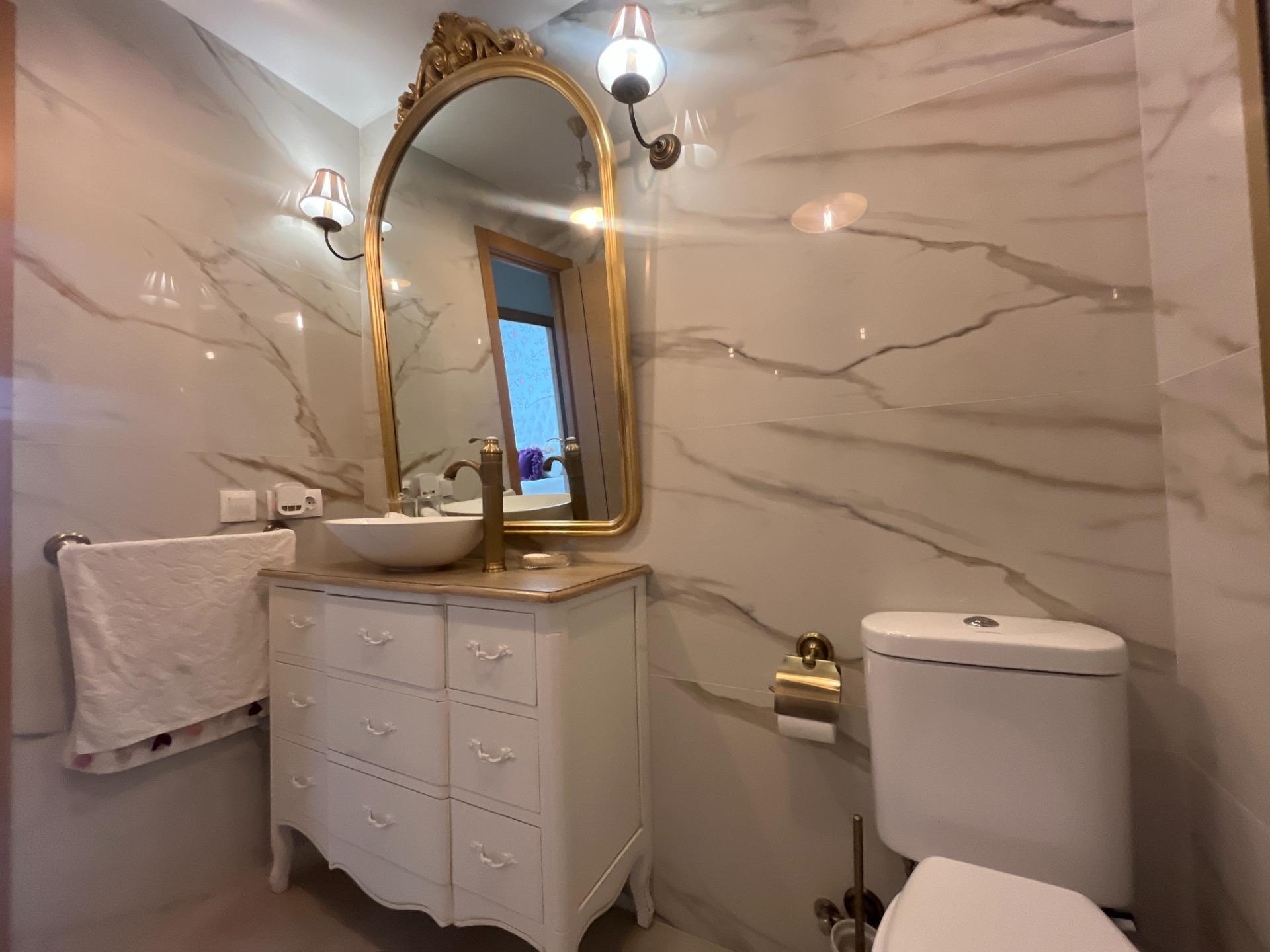 ESPECTACULAR PISO PARA ENTRAR A VIVIR EN ZONA NORTE EN JEREZ DE LA FRONTERA