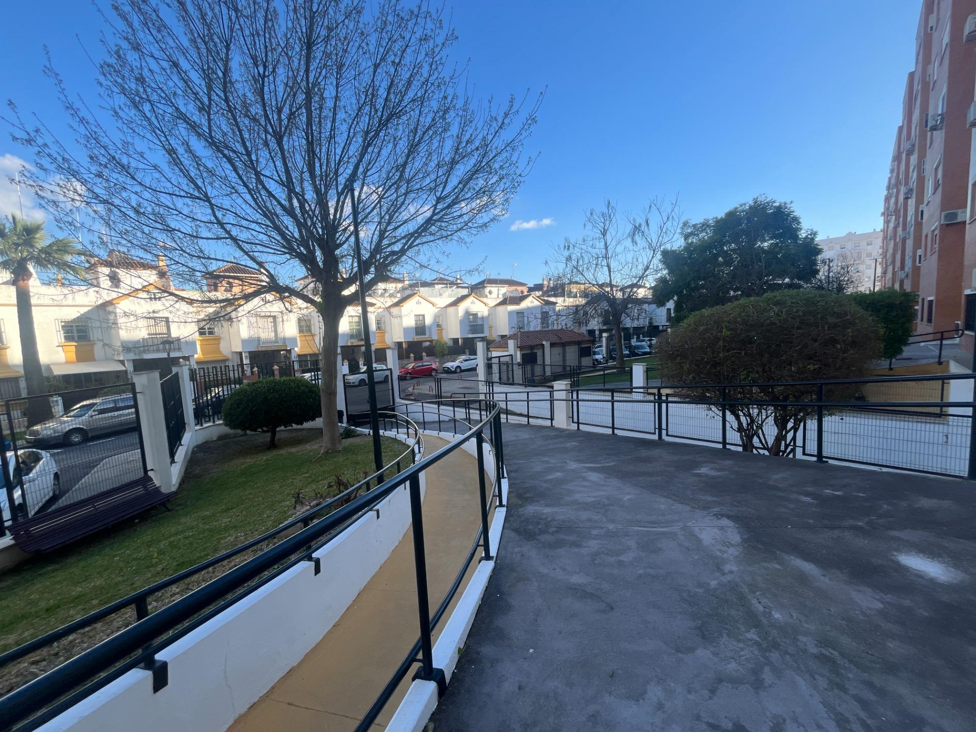 ESPECTACULAR PISO PARA ENTRAR A VIVIR EN ZONA NORTE EN JEREZ DE LA FRONTERA