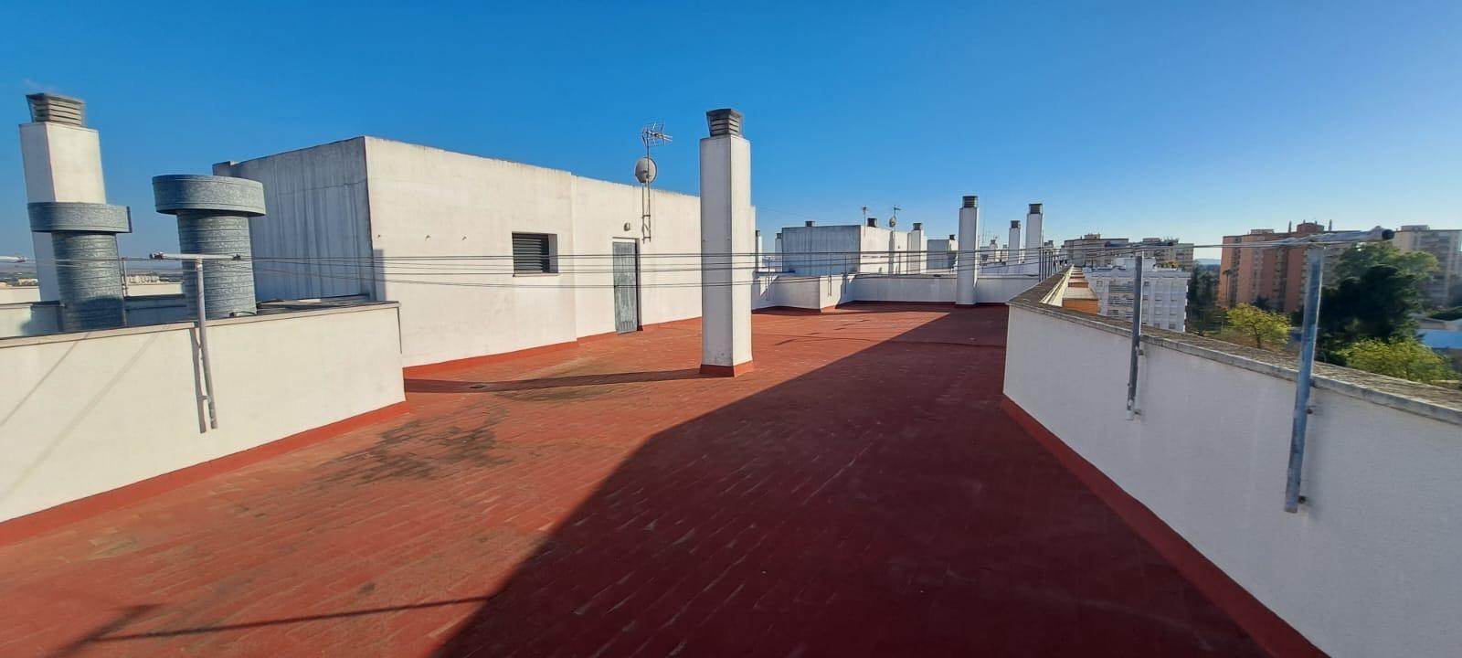 ESPECTACULAR PISO PARA ENTRAR A VIVIR EN ZONA NORTE EN JEREZ DE LA FRONTERA