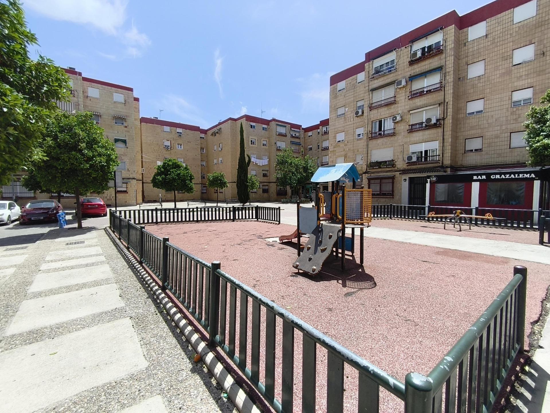 ESTUPENDO PISO A LA VENTA EN LA GRANJA