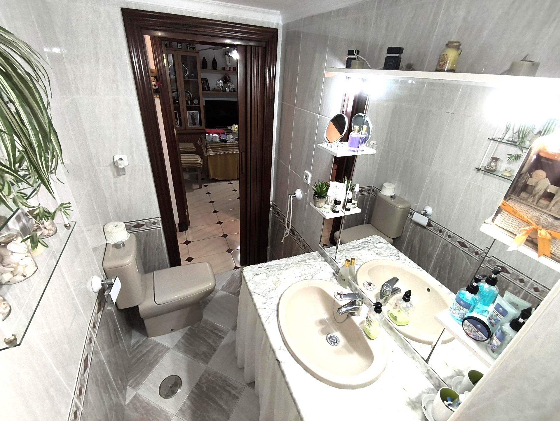 ESTUPENDO PISO A LA VENTA EN LA GRANJA