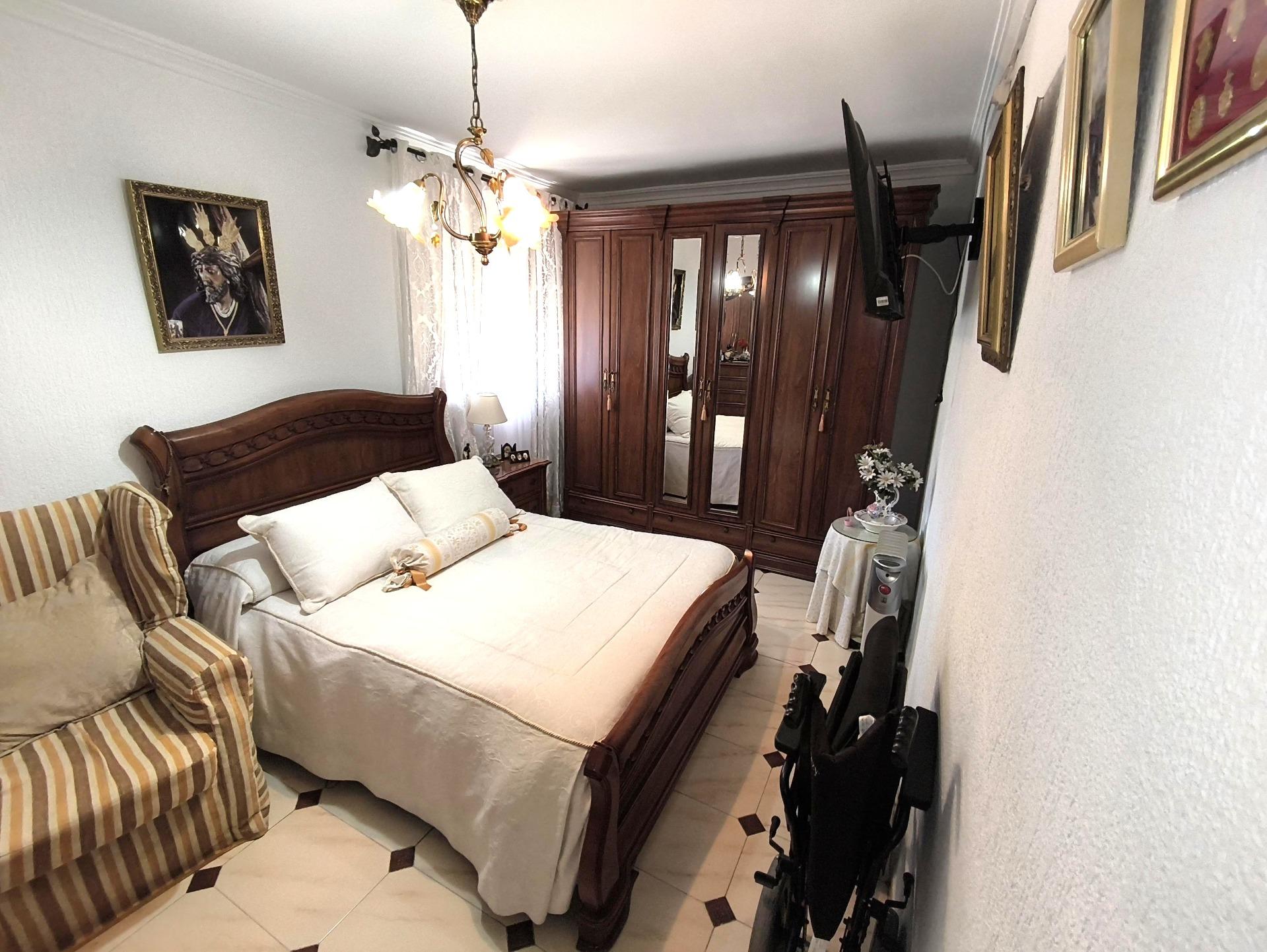 ESTUPENDO PISO A LA VENTA EN LA GRANJA