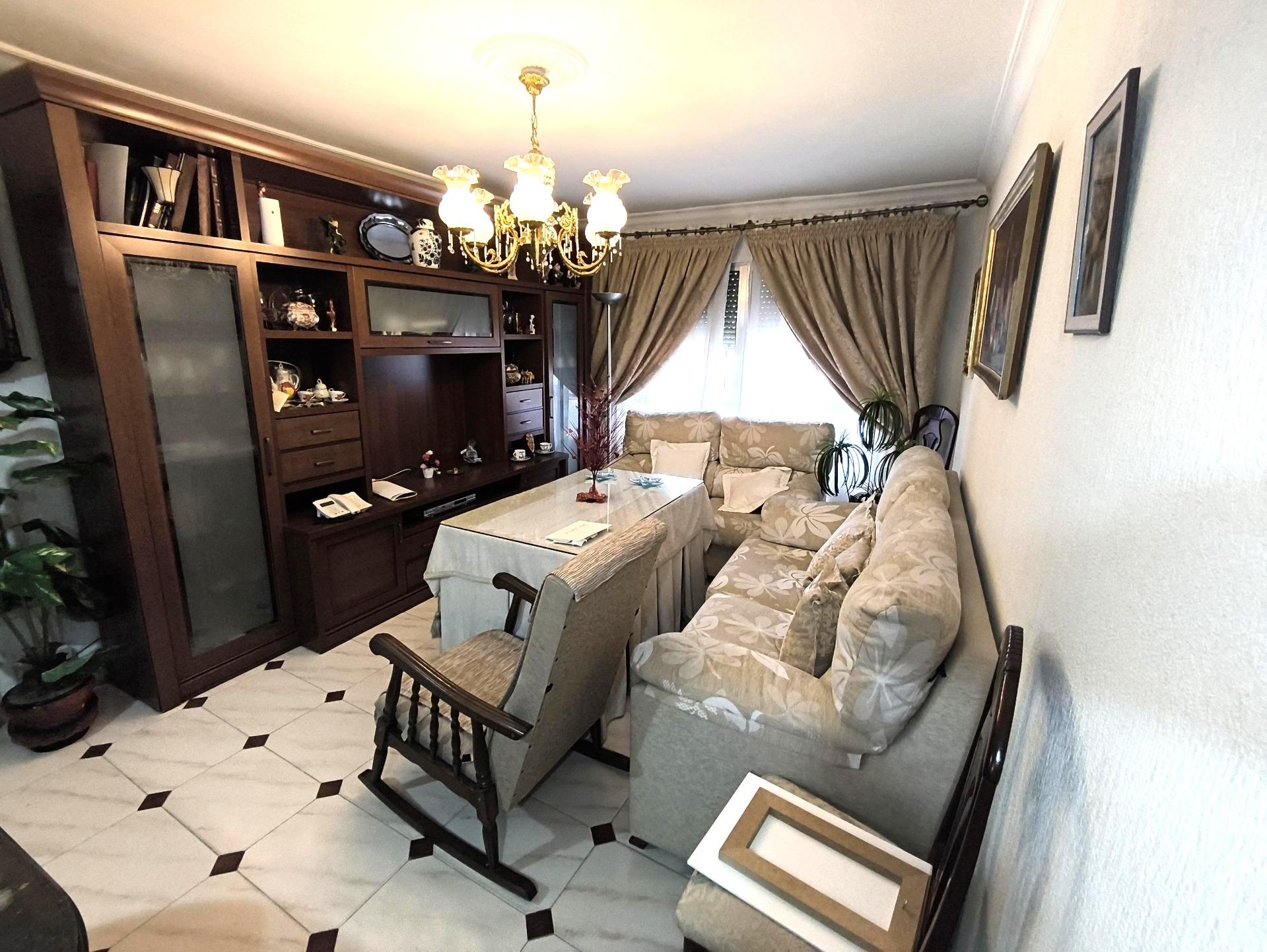 ESTUPENDO PISO A LA VENTA EN LA GRANJA