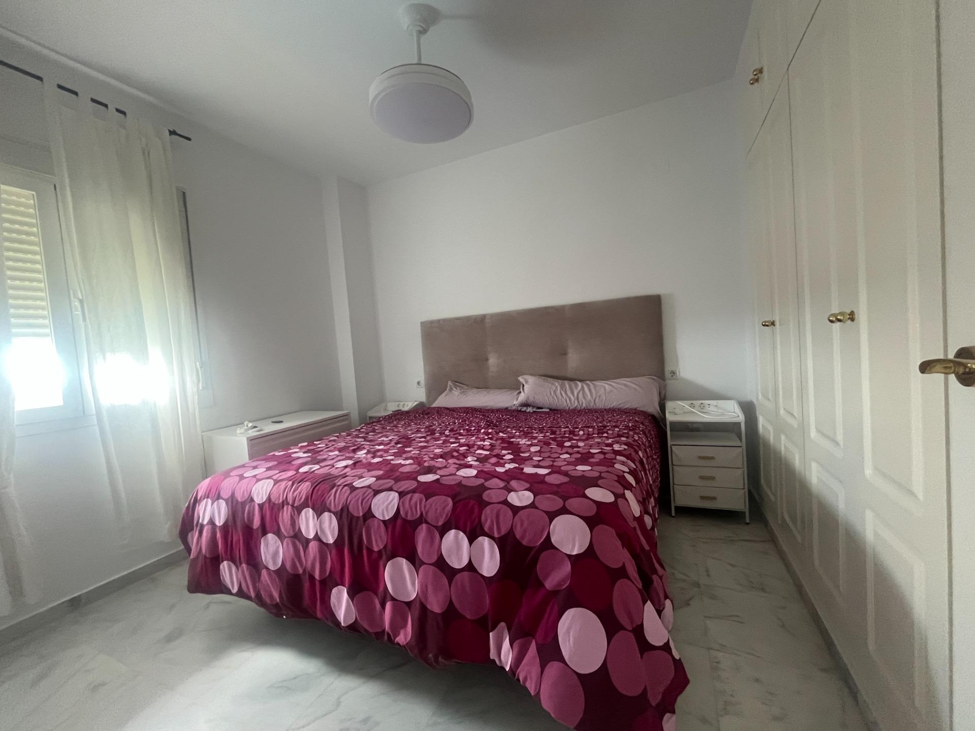 PISO  DE TRES DORMITORIOS EN POZO ALBERO CON PARKING Y TRASTERO LISTO PARA ENTRAR A VIVIR