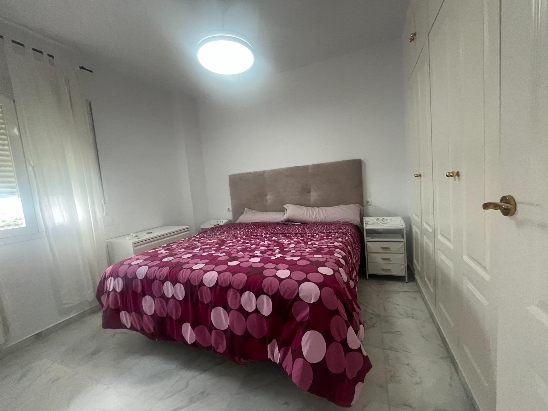 PISO  DE TRES DORMITORIOS EN POZO ALBERO CON PARKING Y TRASTERO LISTO PARA ENTRAR A VIVIR