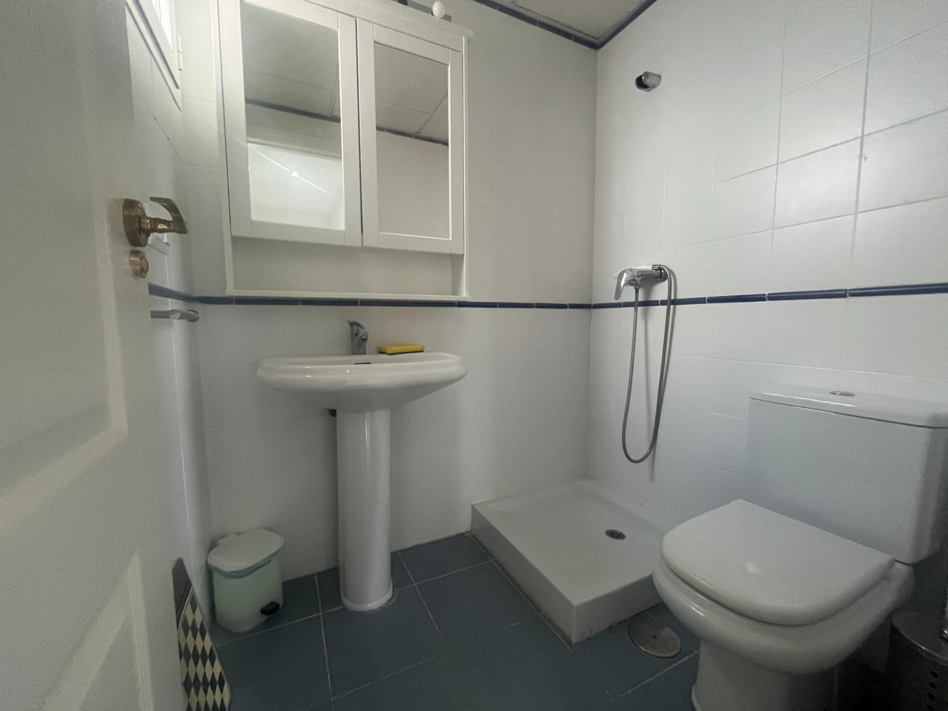 PISO  DE TRES DORMITORIOS EN POZO ALBERO CON PARKING Y TRASTERO LISTO PARA ENTRAR A VIVIR