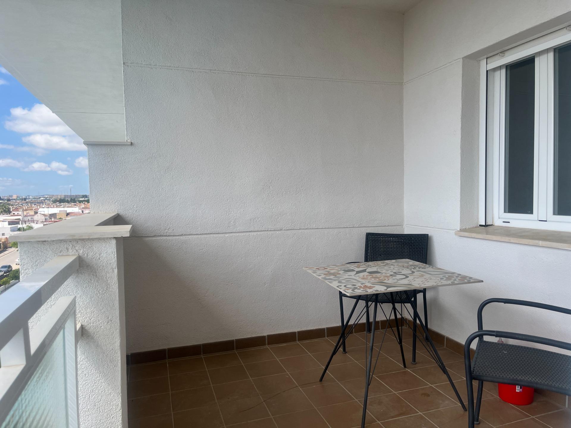 PISO  DE TRES DORMITORIOS EN POZO ALBERO CON PARKING Y TRASTERO LISTO PARA ENTRAR A VIVIR