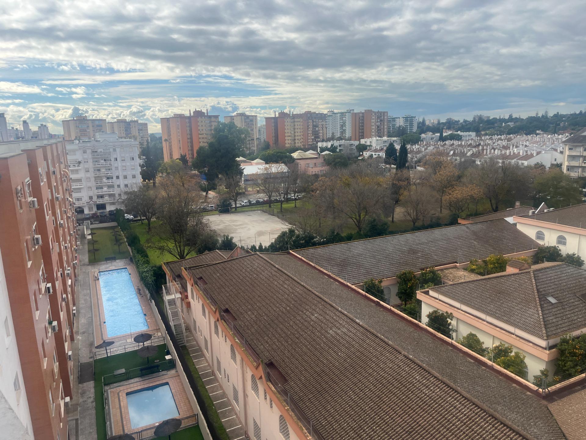 PISO EN MONTEALTO EN CALLE EXTREMADURA AL LADO DE HIPERCOR