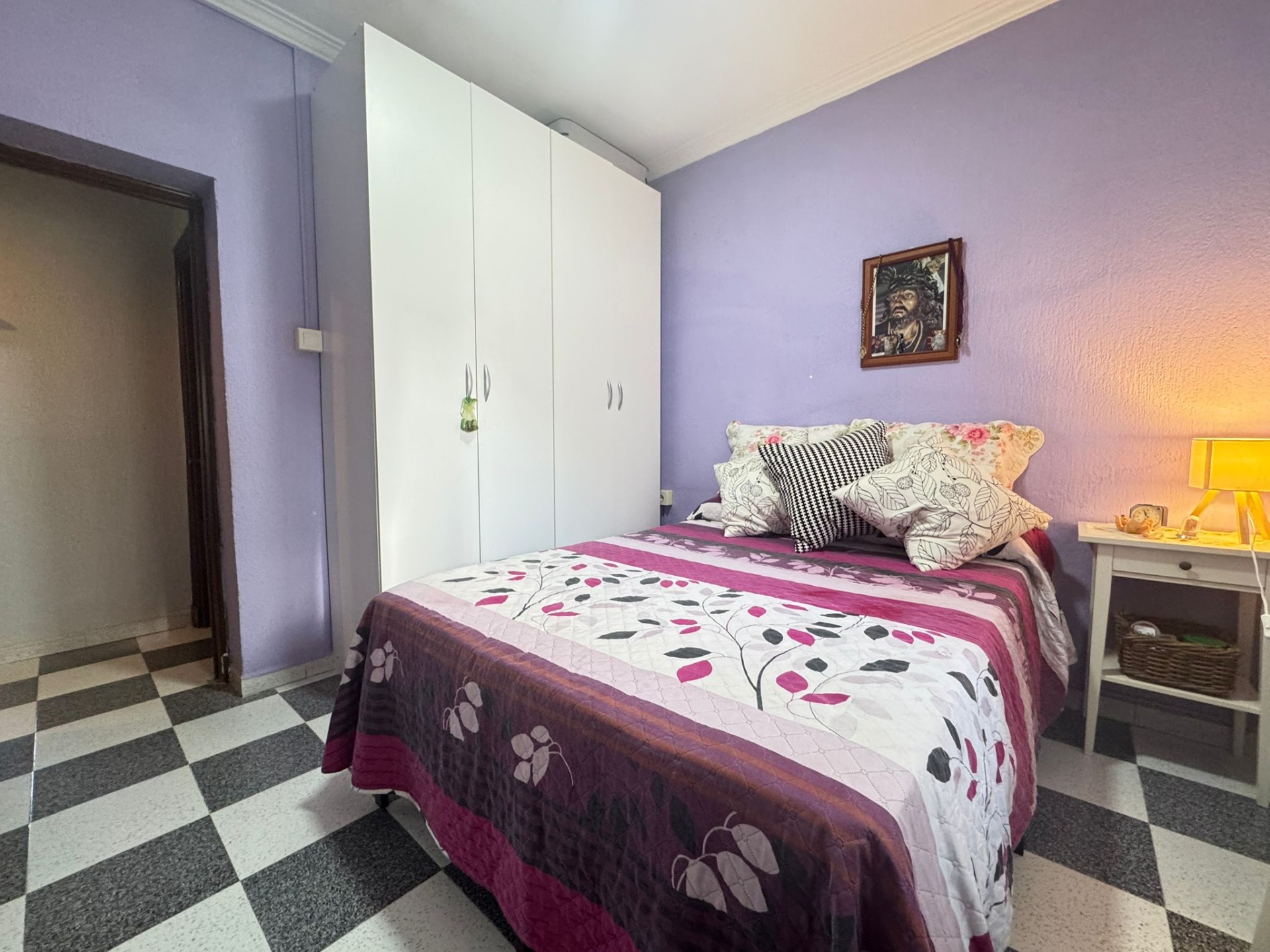 SE VENDE PISO EN PLANTA BAJA EN LA ASUNCION