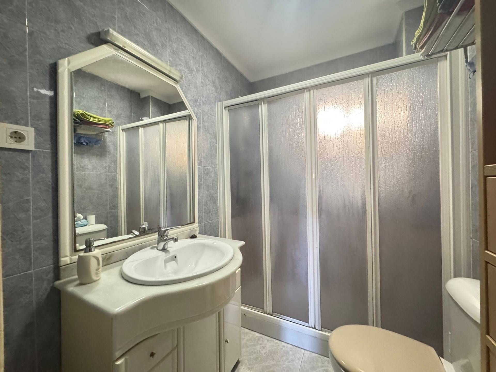 SE VENDE PISO EN PLANTA BAJA EN LA ASUNCION