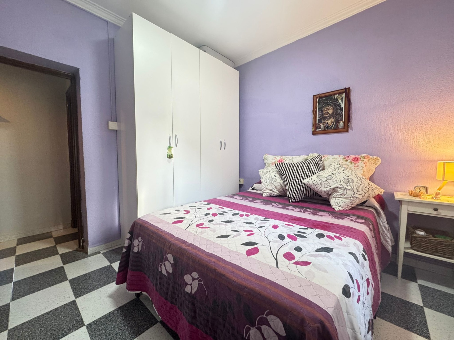 SE VENDE PISO EN PLANTA BAJA EN LA ASUNCION