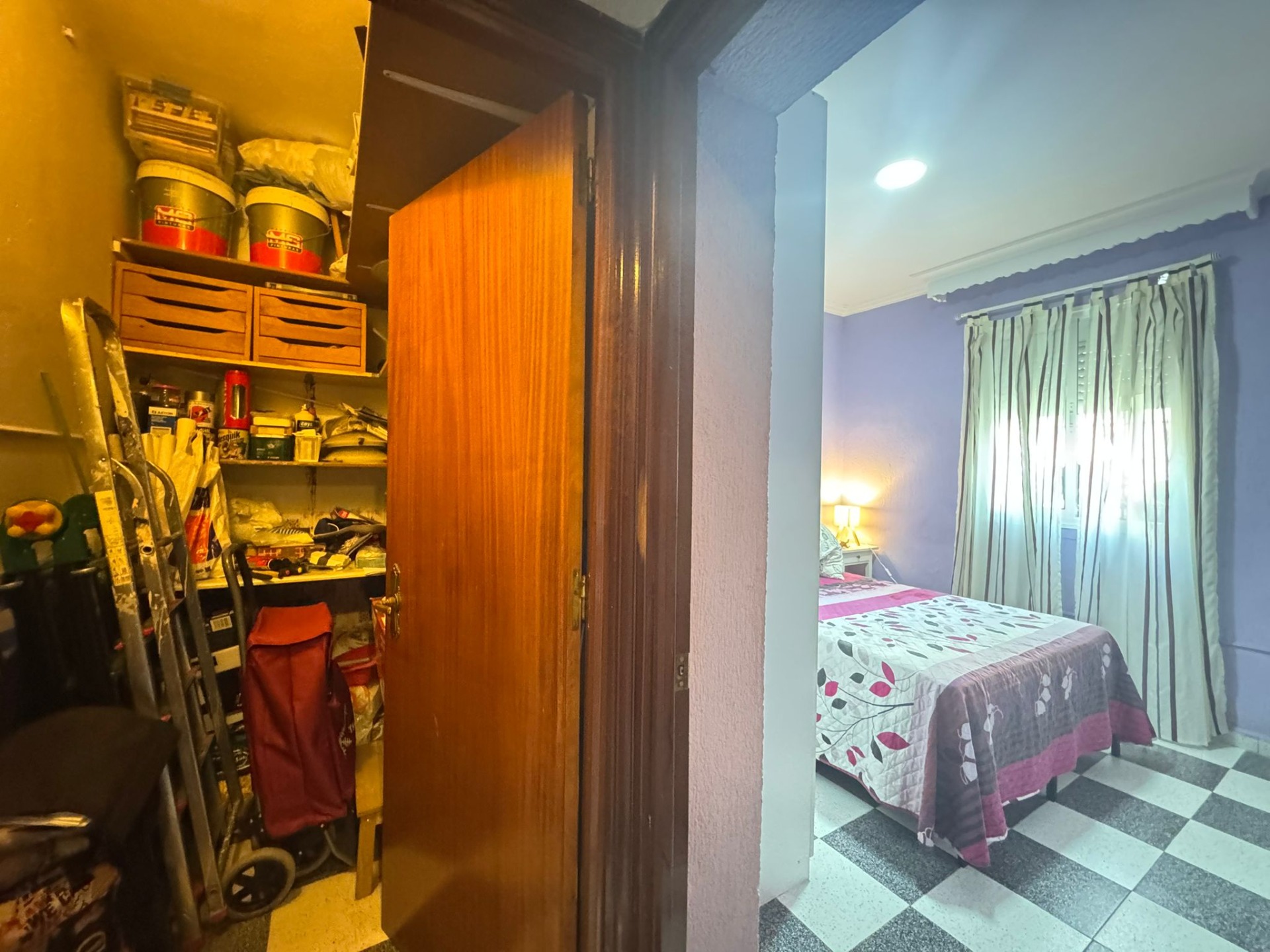 SE VENDE PISO EN PLANTA BAJA EN LA ASUNCION