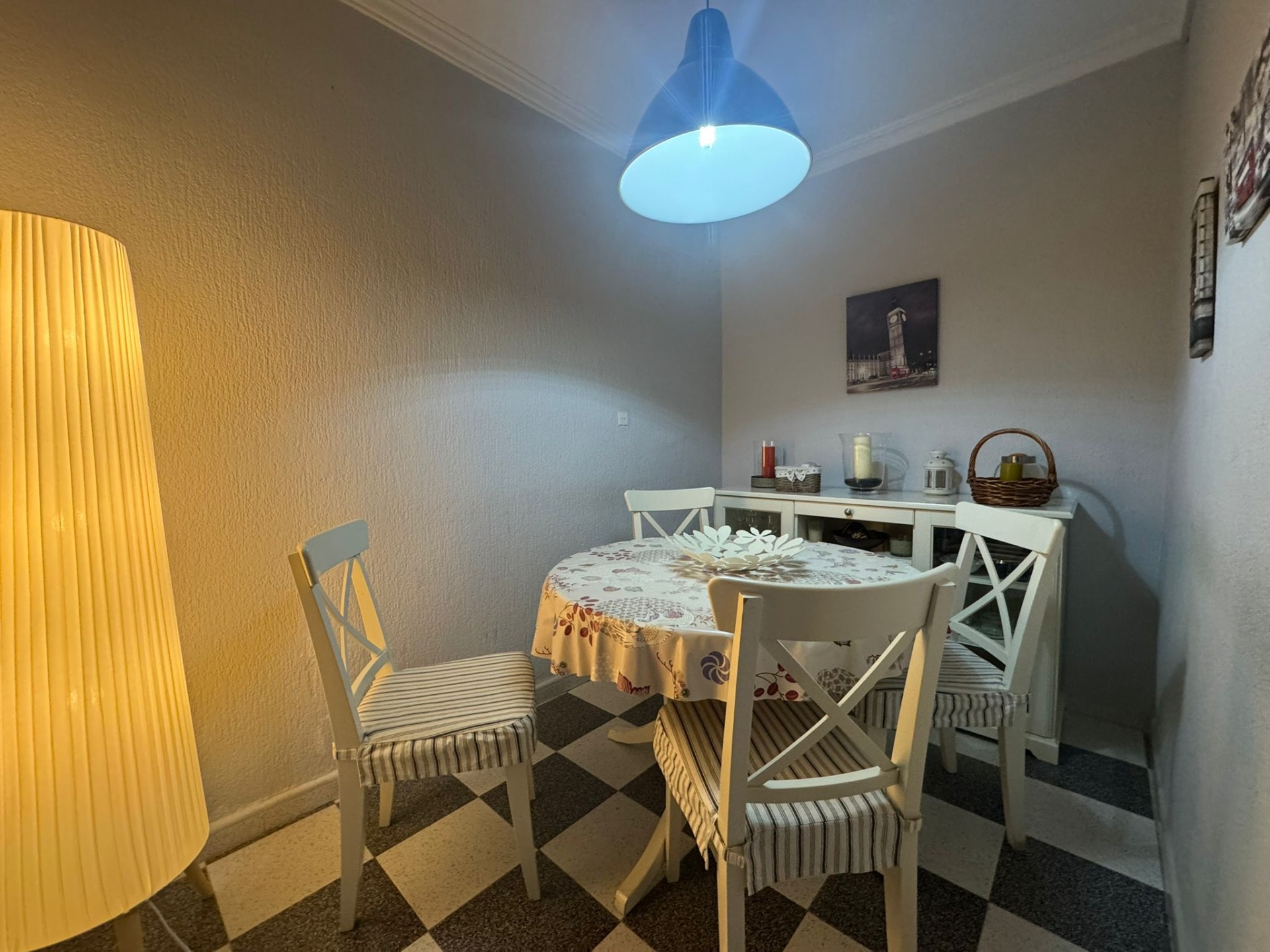 SE VENDE PISO EN PLANTA BAJA EN LA ASUNCION