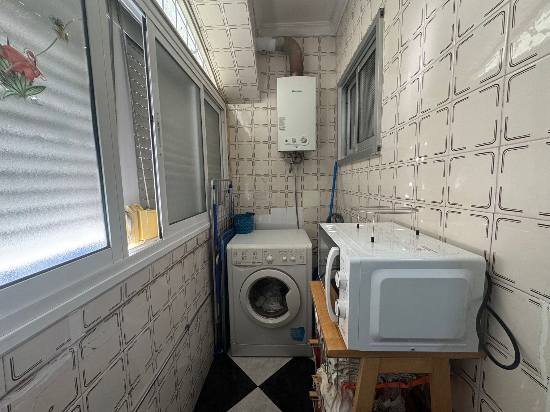 SE VENDE PISO EN PLANTA BAJA EN LA ASUNCION