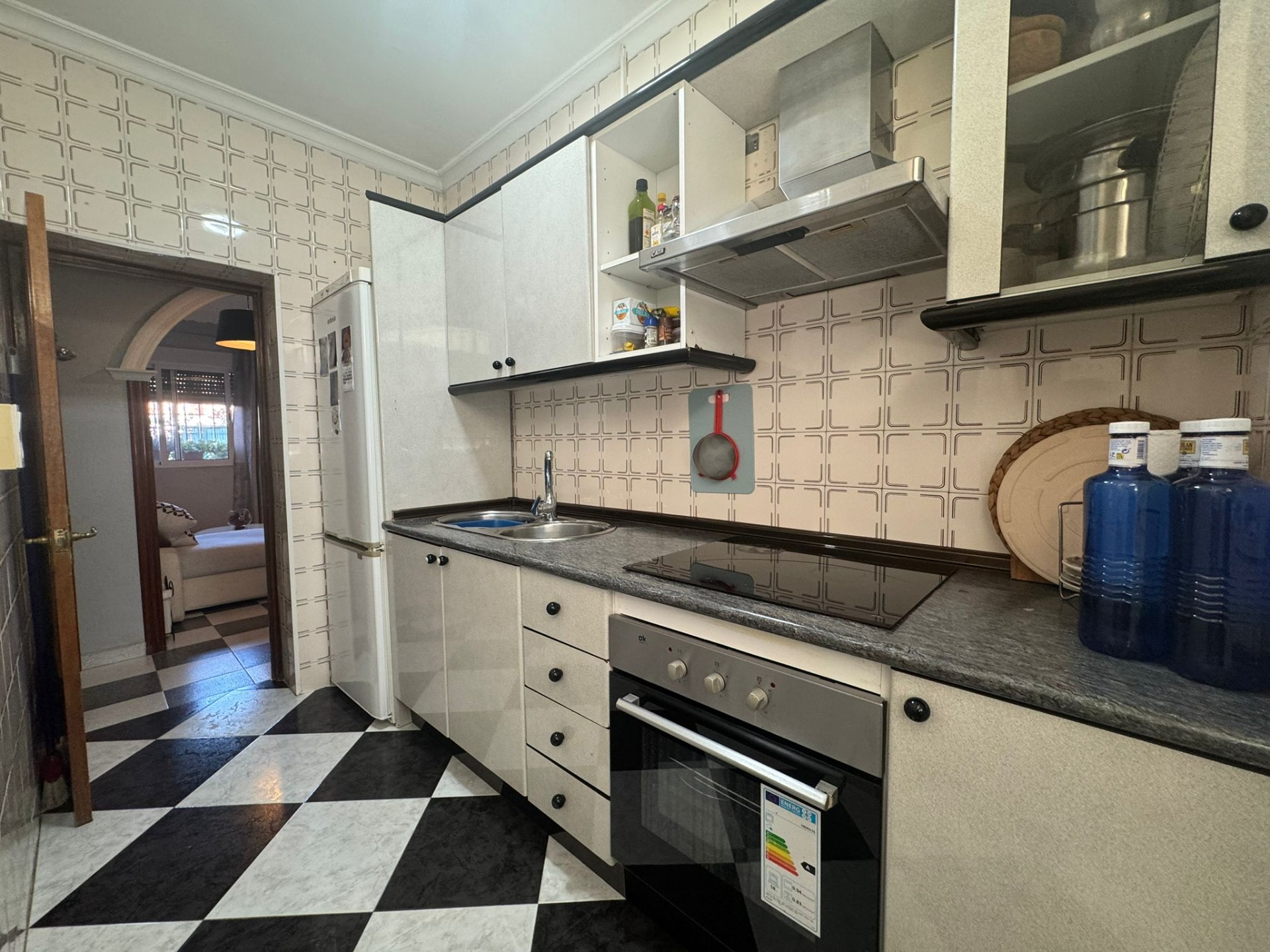SE VENDE PISO EN PLANTA BAJA EN LA ASUNCION