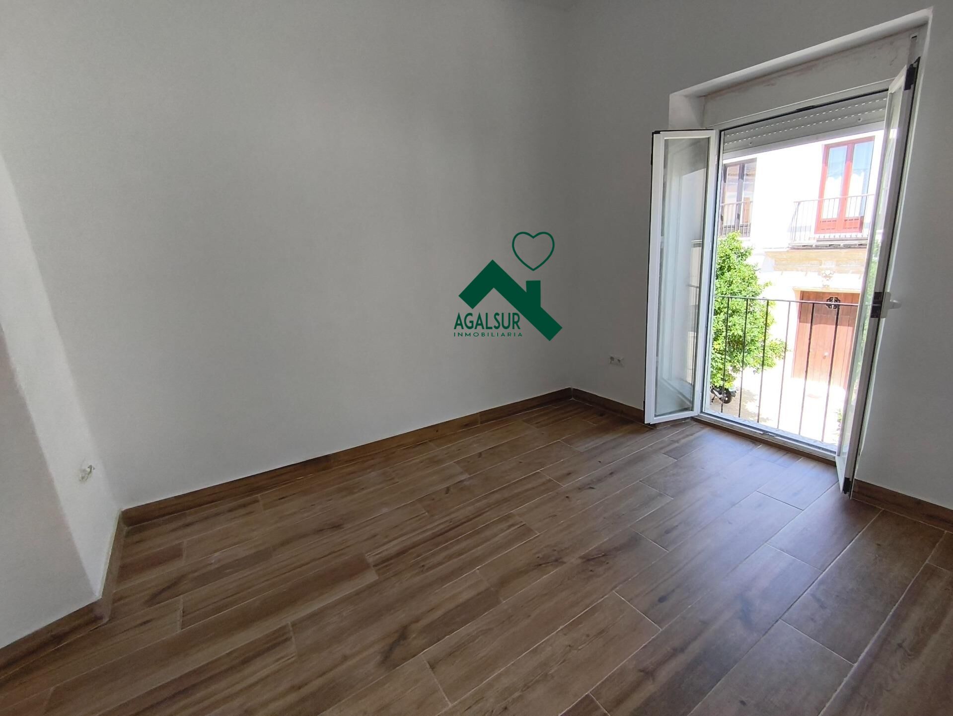 ACOGEDOR PISO REFORMADO EN EL CORAZON DE JEREZ