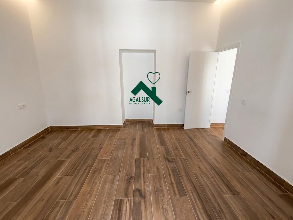 ACOGEDOR PISO REFORMADO EN EL CORAZON DE JEREZ