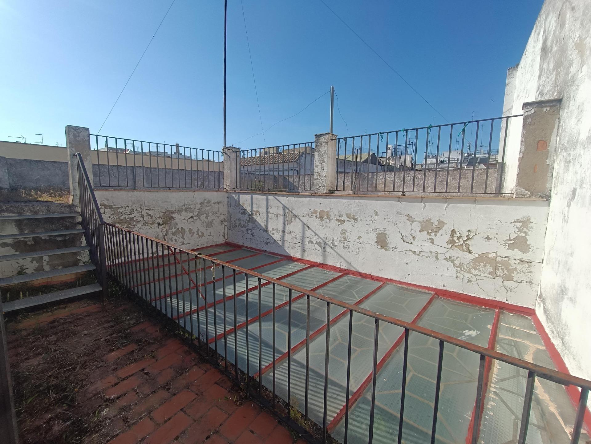 CASA A LA VENTA EN EL CENTRO