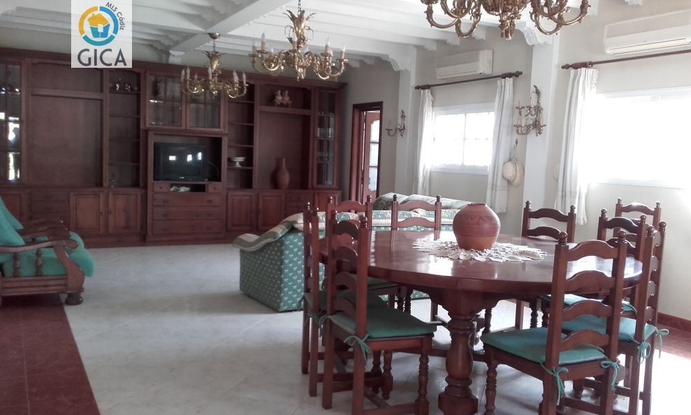 Casa chalet rustica en la zona de Cartuja a 5 mn de jerez