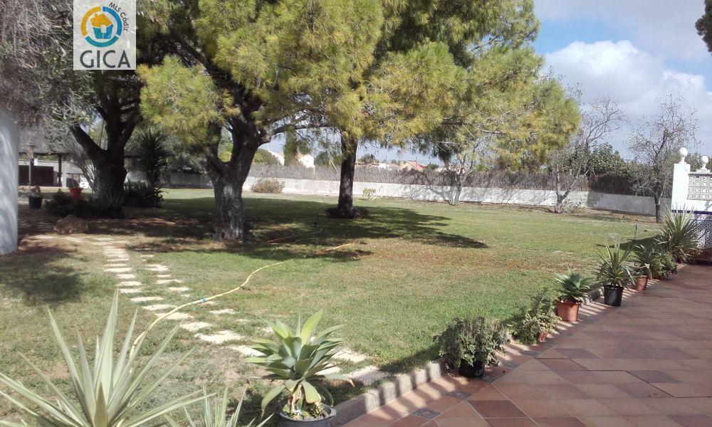 Casa chalet rustica en la zona de Cartuja a 5 mn de jerez