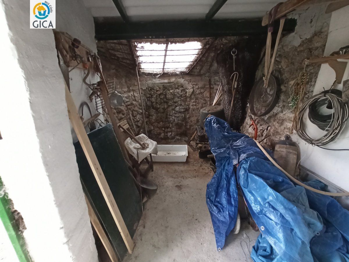 CASA CON PARCELA EN LA SIERRA DE CADIZ -EL BOSQUE
