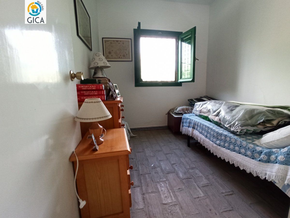 CASA CON PARCELA EN LA SIERRA DE CADIZ -EL BOSQUE