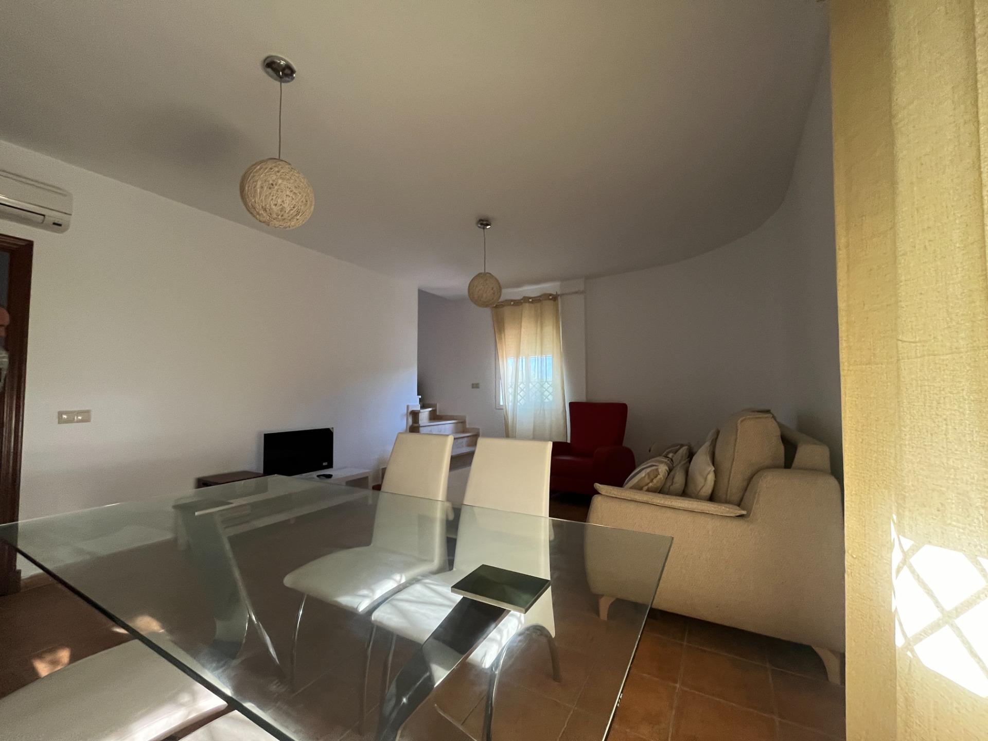 DUPLEX DE DOS PLANTAS CON 100 METROS DE SOTANO Y GRAN  AZOTEA