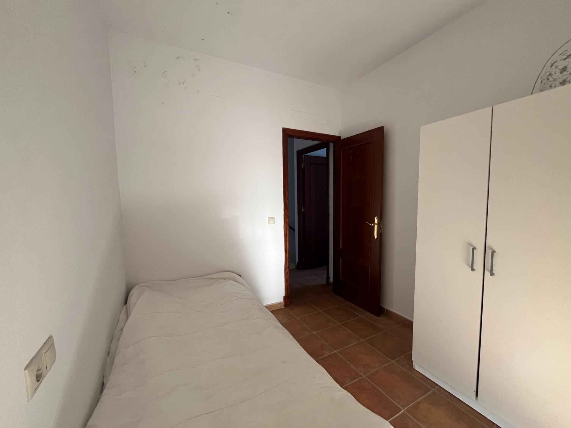 DUPLEX DE DOS PLANTAS CON 100 METROS DE SOTANO Y GRAN  AZOTEA