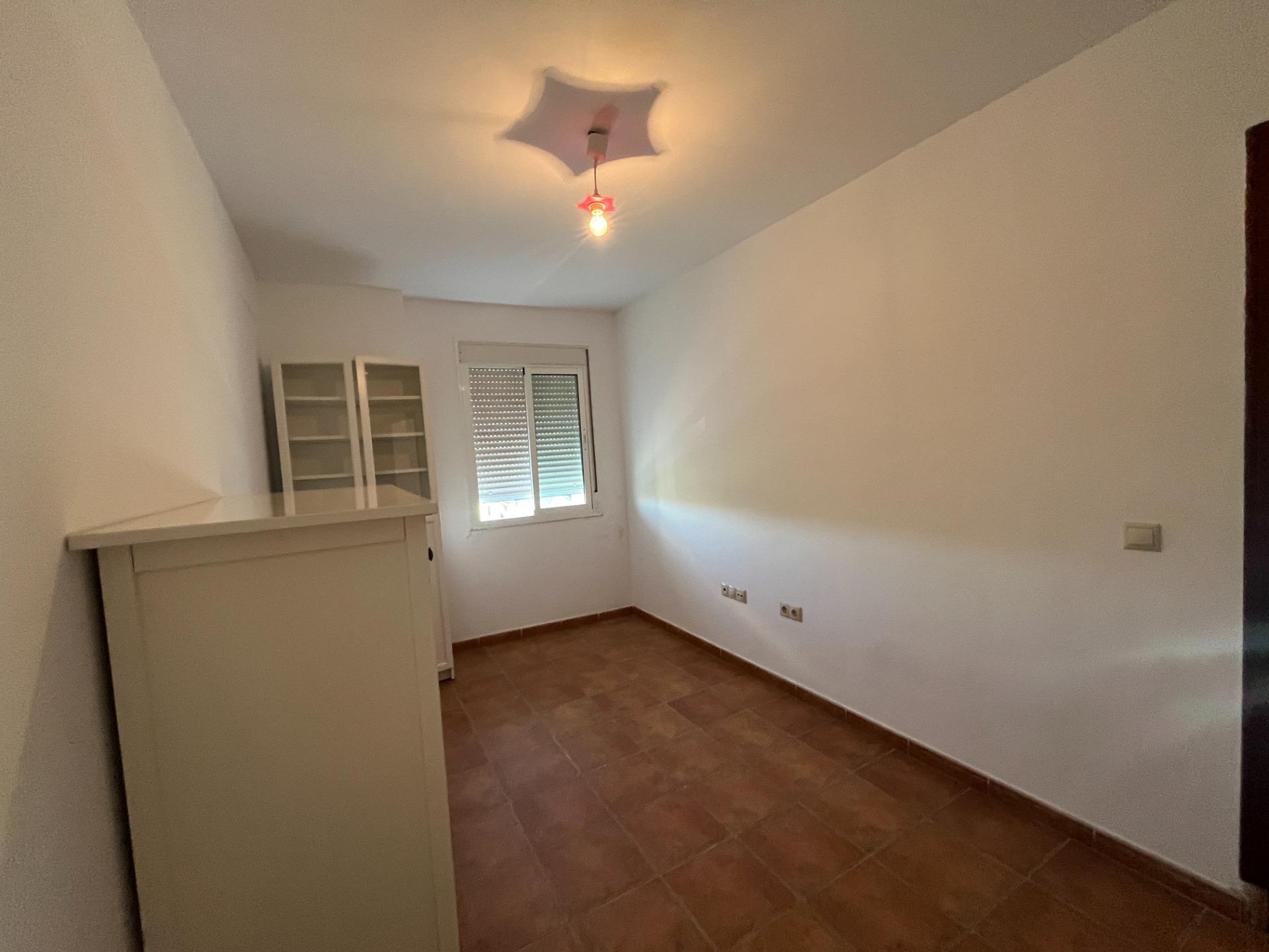 DUPLEX DE DOS PLANTAS CON 100 METROS DE SOTANO Y GRAN  AZOTEA