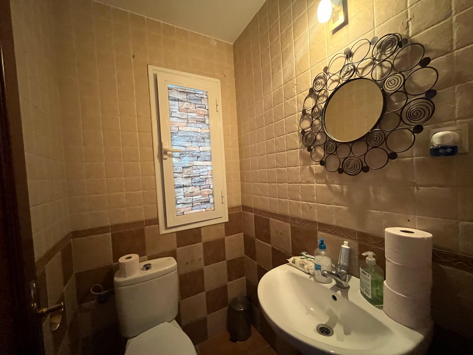 DUPLEX DE DOS PLANTAS CON 100 METROS DE SOTANO Y GRAN  AZOTEA