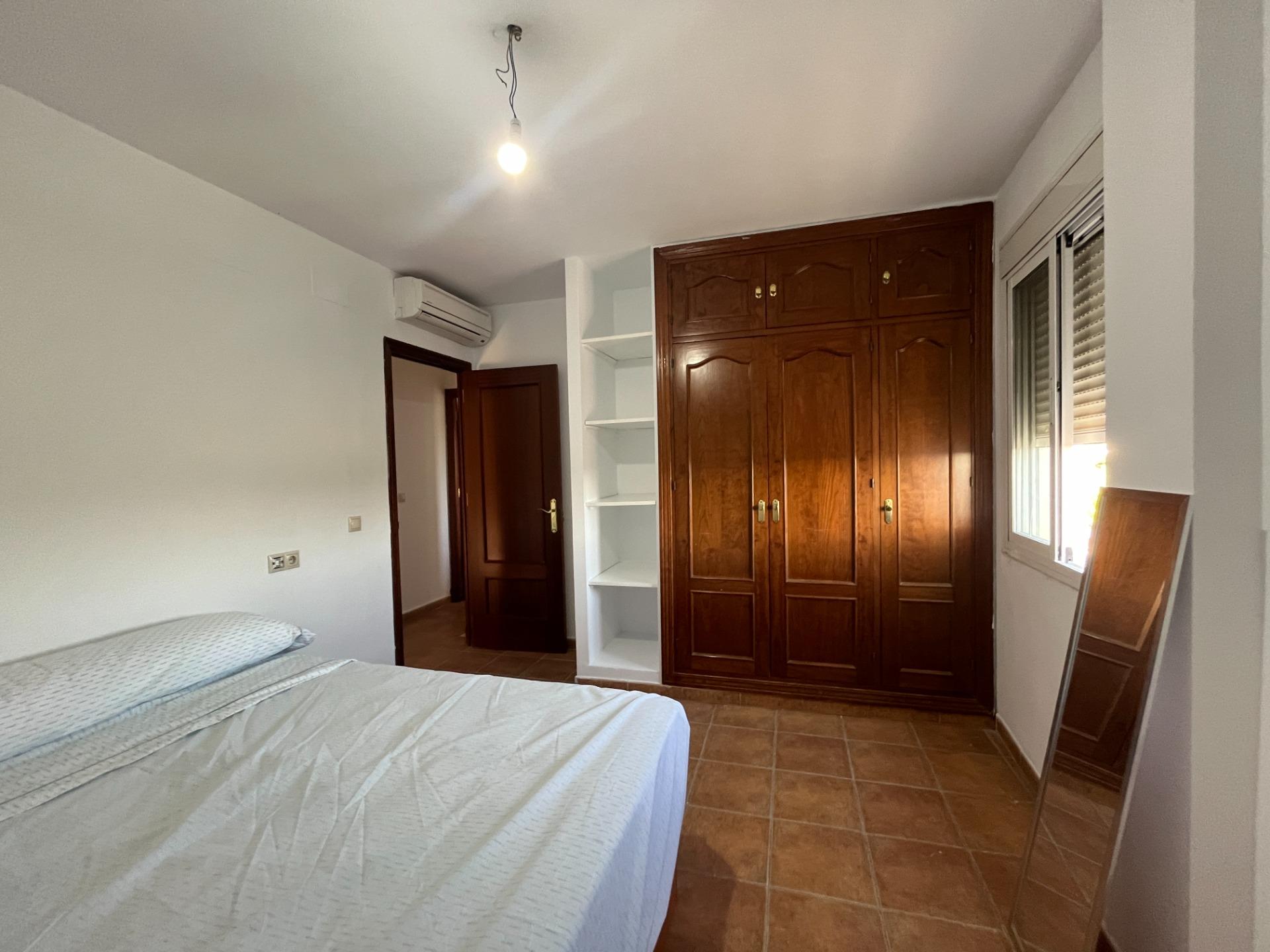 DUPLEX DE DOS PLANTAS CON 100 METROS DE SOTANO Y GRAN  AZOTEA