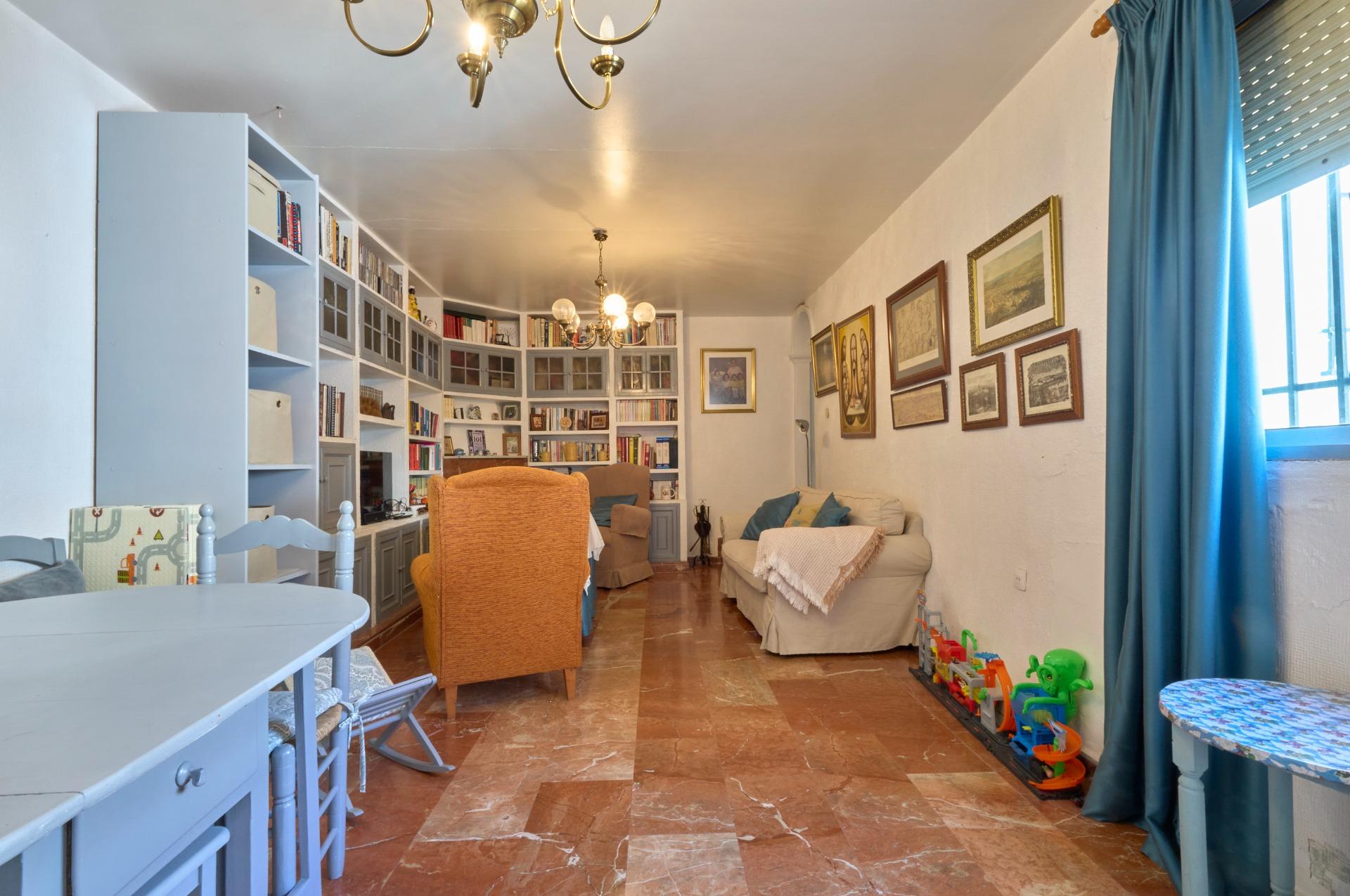 EXPECTACULAR CASA A LA VENTA EN CENTRO DE JEREZ