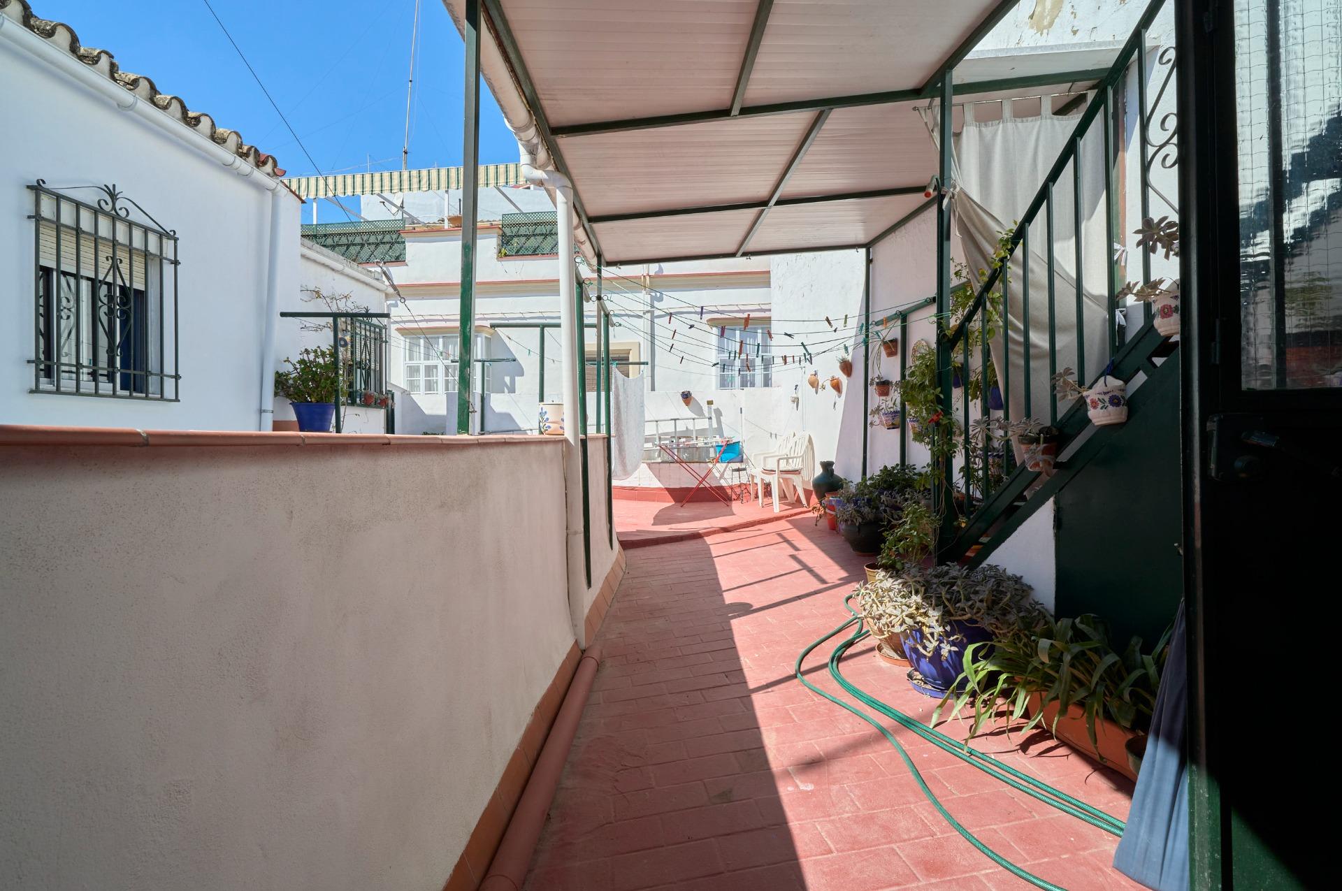 EXPECTACULAR CASA A LA VENTA EN CENTRO DE JEREZ