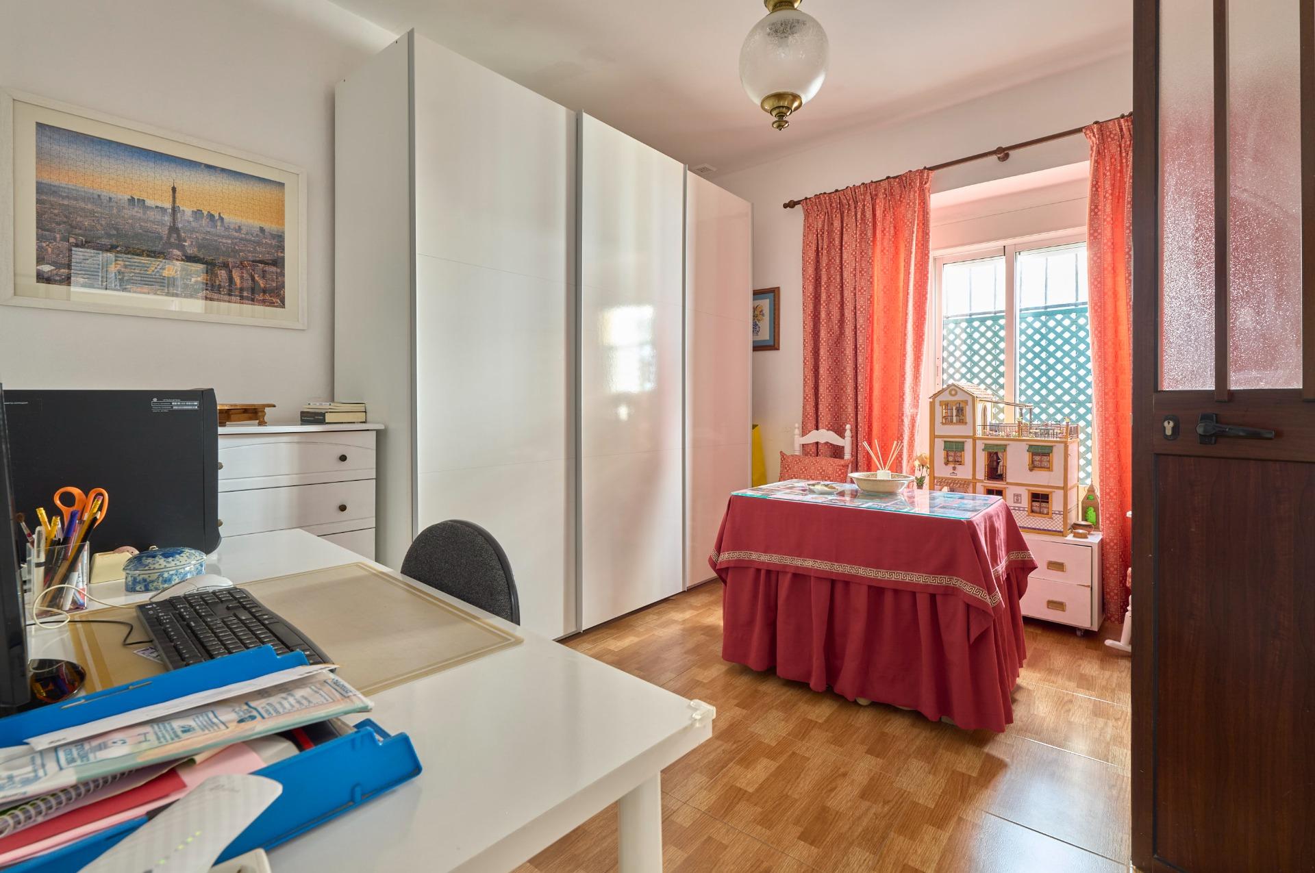 EXPECTACULAR CASA A LA VENTA EN CENTRO DE JEREZ