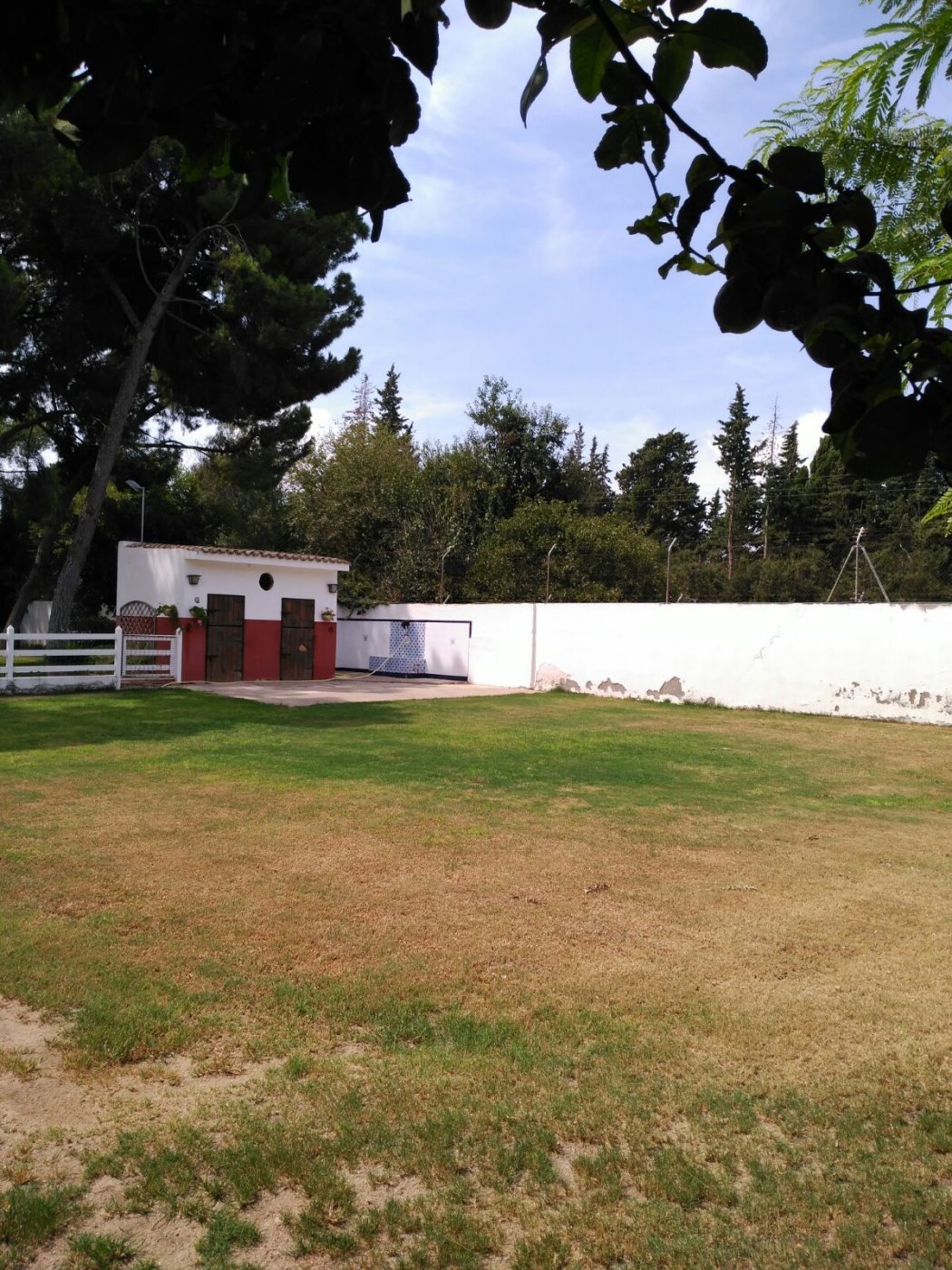 FANTÁSTICO CHALET EN LA JARA