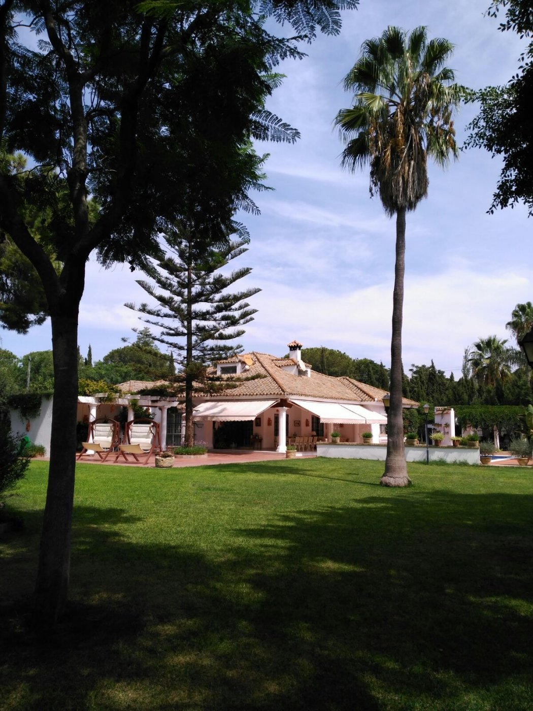 FANTÁSTICO CHALET EN LA JARA