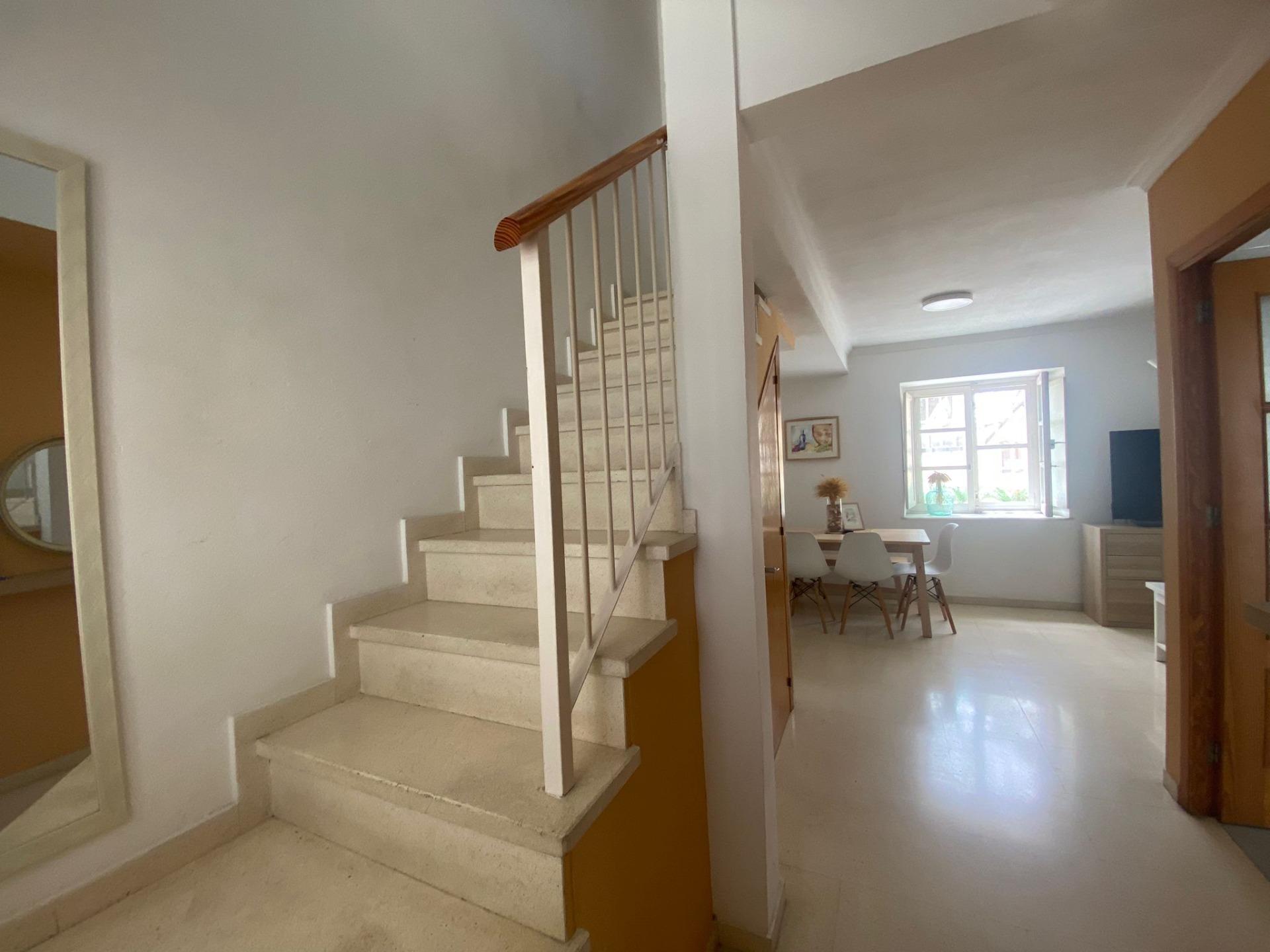 FANTASTICO DUPLEX EN EL CENTRO CON GARAJE
