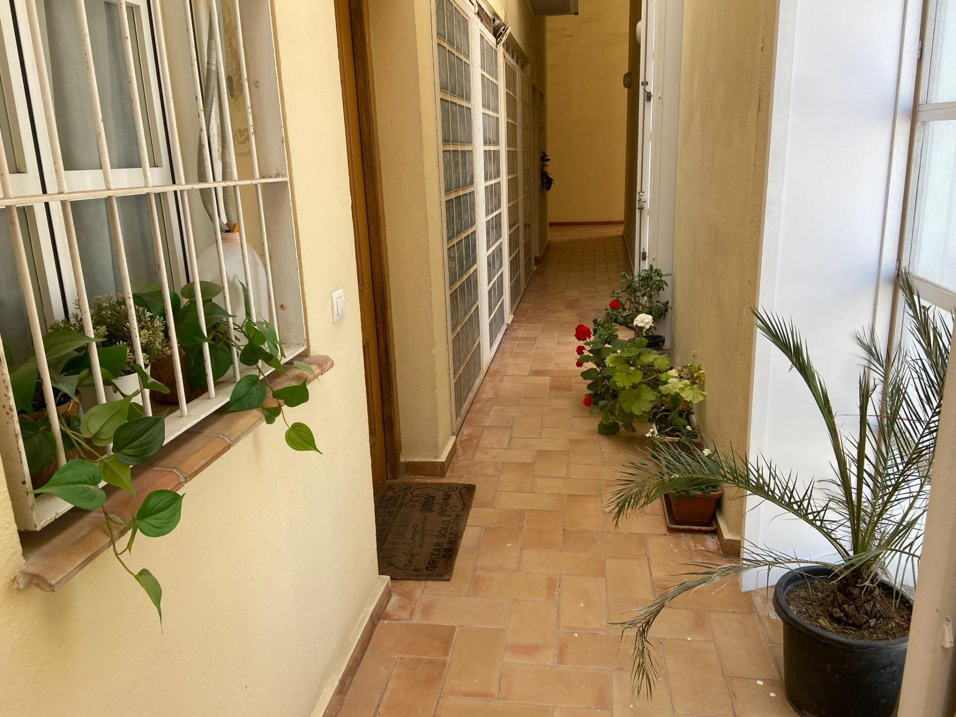 FANTASTICO DUPLEX EN EL CENTRO CON GARAJE