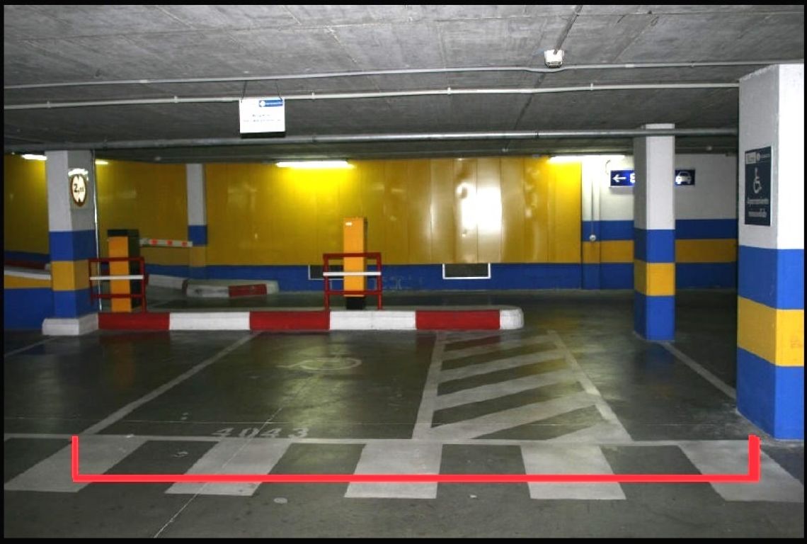 LOCAL + PARKING ARENAL