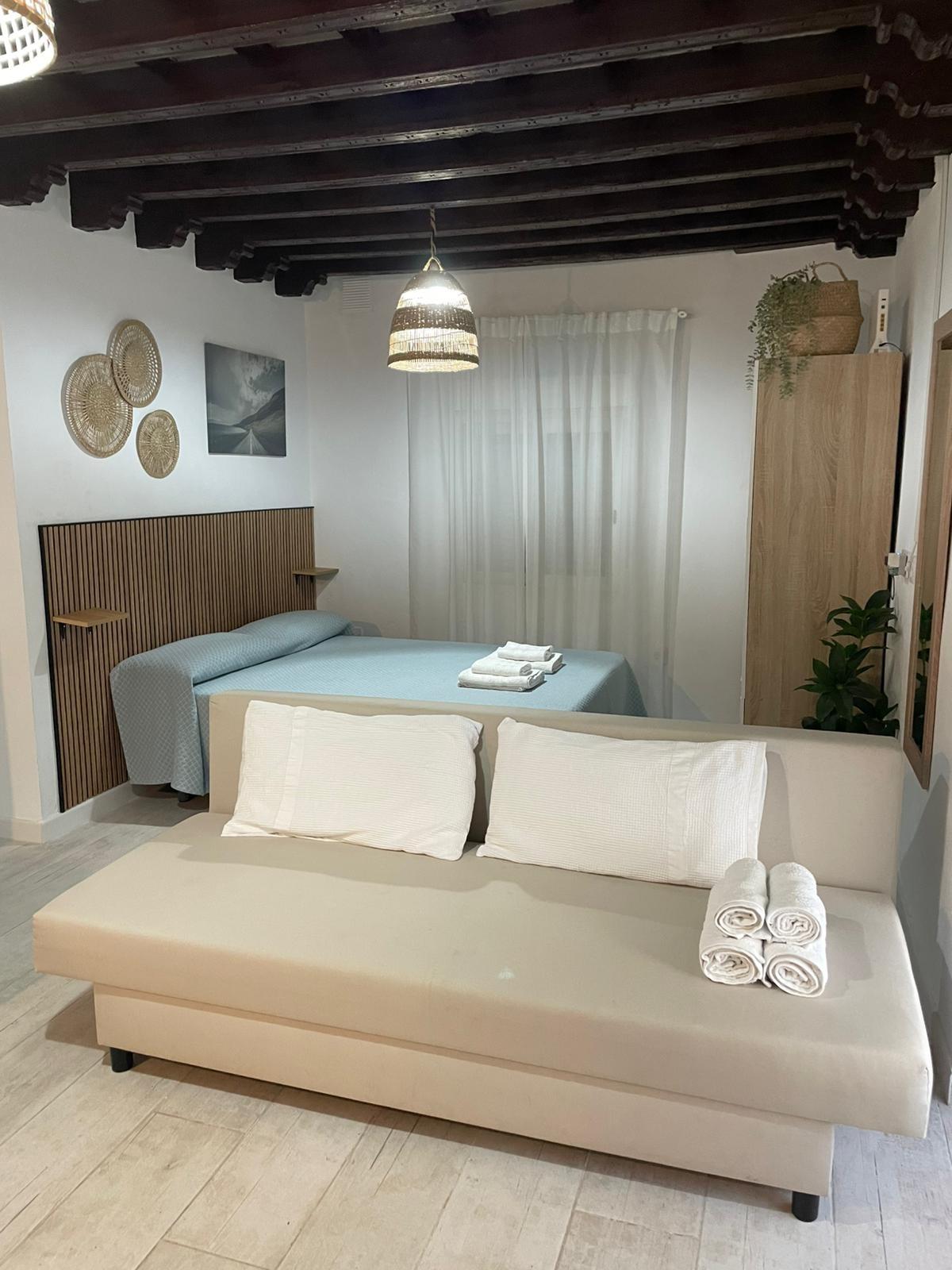 Oportunidad Única en el Corazón de Jerez: Propiedad con Licencia Turística 🏡✨