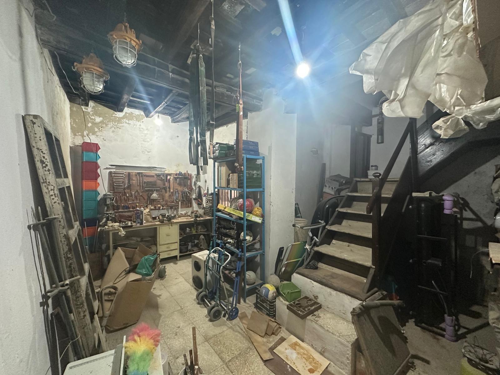 Oportunidad Única en Jerez: Casa con Nuda Propiedad