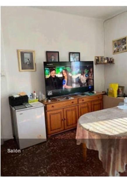 PISO DE CUATRO DORMITORIOS EN CALZADA DEL ARROYO