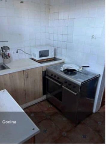 PISO DE CUATRO DORMITORIOS EN CALZADA DEL ARROYO