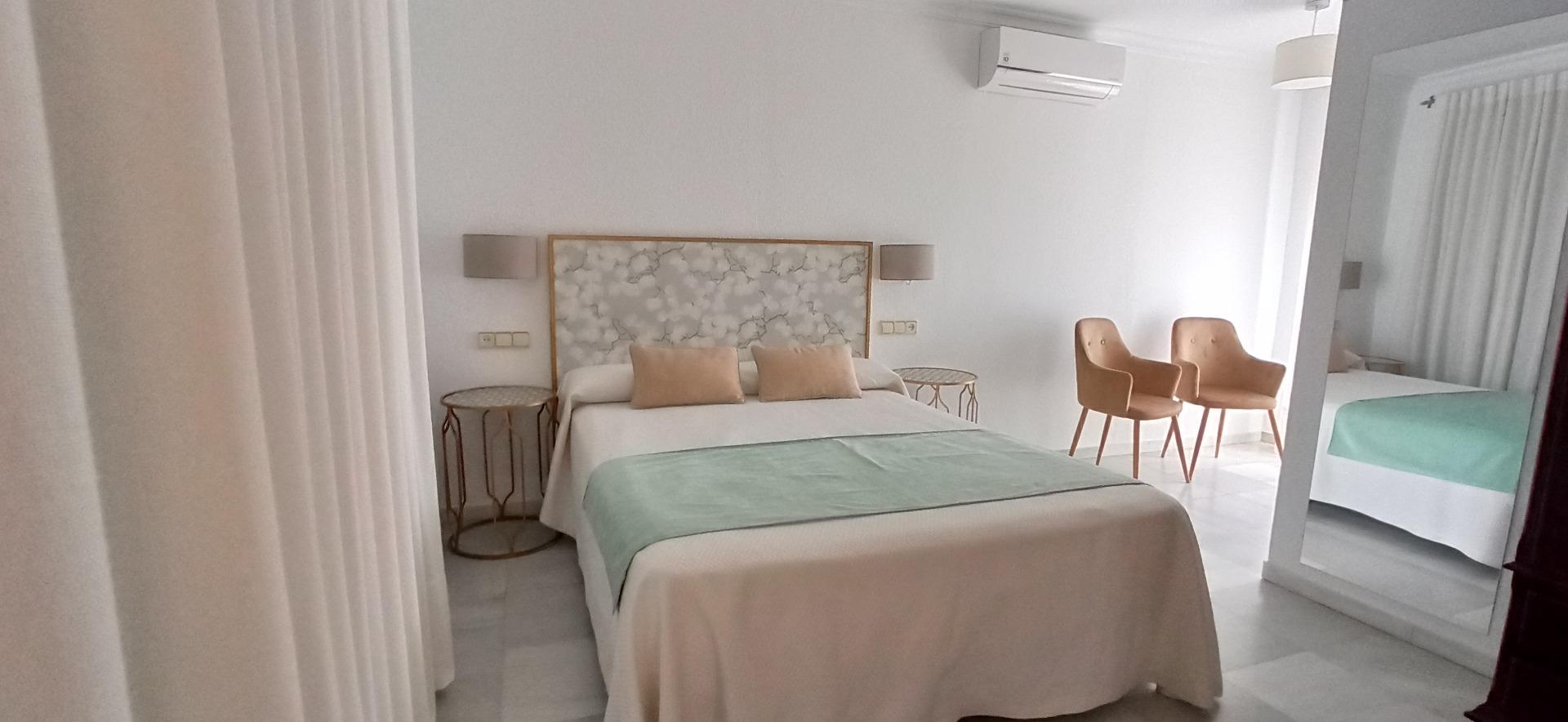 PRECIOSO HOTEL, TOTALMENTE REFORMADO EN ARCOS DE LA FRONTERA