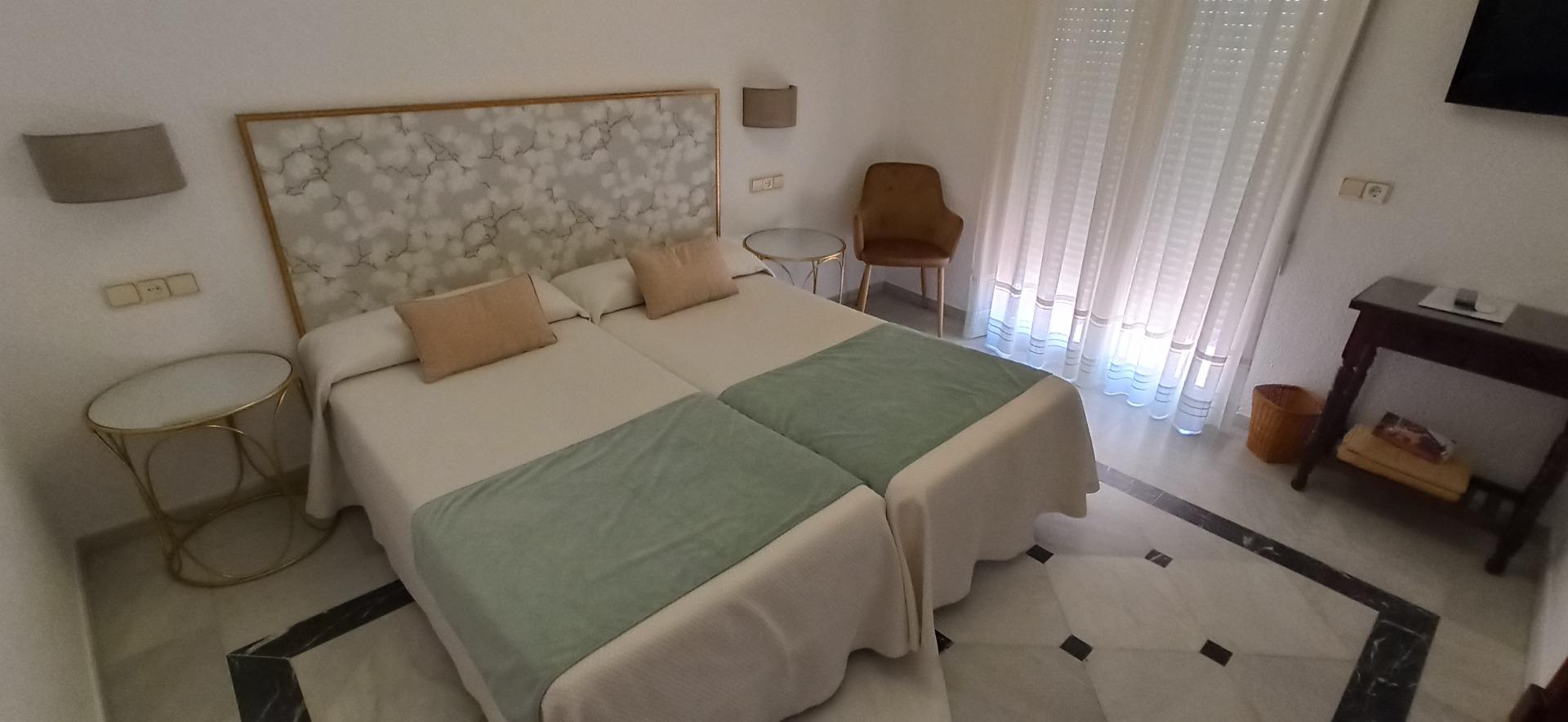 PRECIOSO HOTEL, TOTALMENTE REFORMADO EN ARCOS DE LA FRONTERA