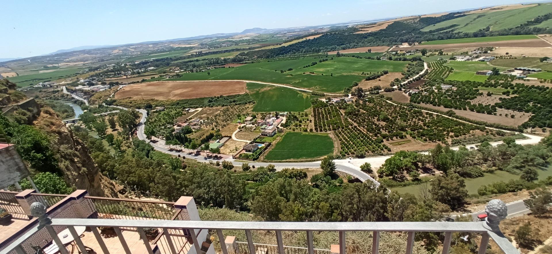PRECIOSO HOTEL, TOTALMENTE REFORMADO EN ARCOS DE LA FRONTERA