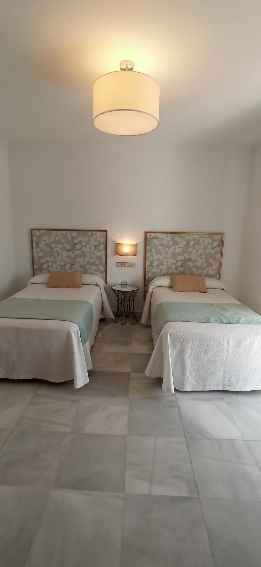 PRECIOSO HOTEL, TOTALMENTE REFORMADO EN ARCOS DE LA FRONTERA